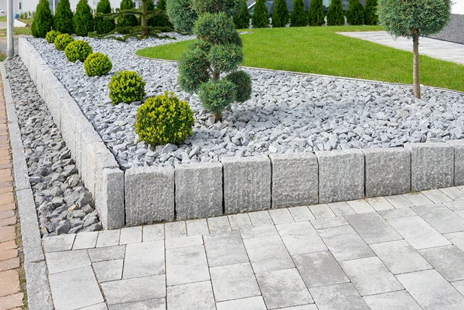 Driveway Edging Ideas: Enhance Your Curb Appeal with Simple Upgrades