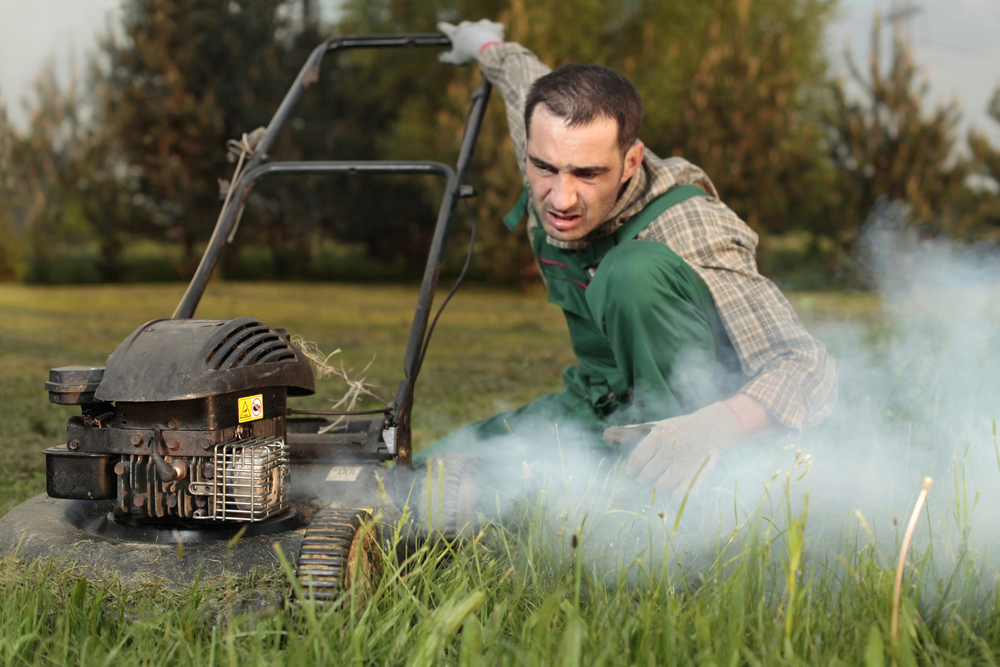 Old Lawn Mower Disposal: Guide to Eco-Friendly Recycling Options