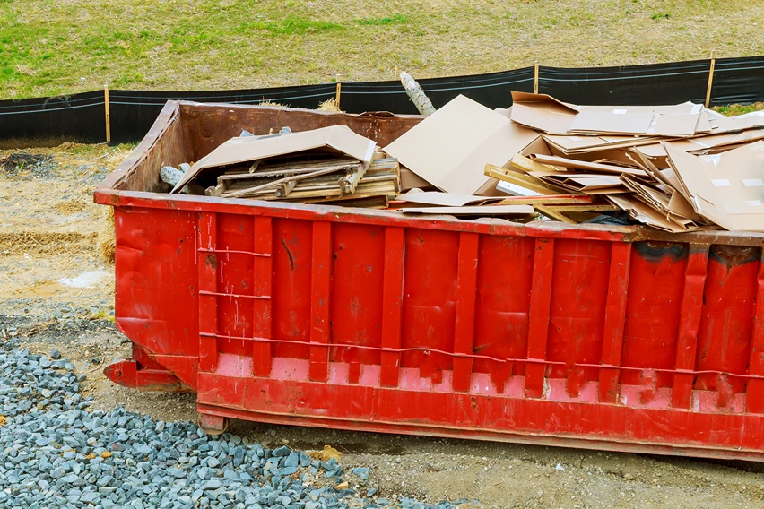 How to Use Your 10-Yard Dumpster Rental in Peachtree Corners