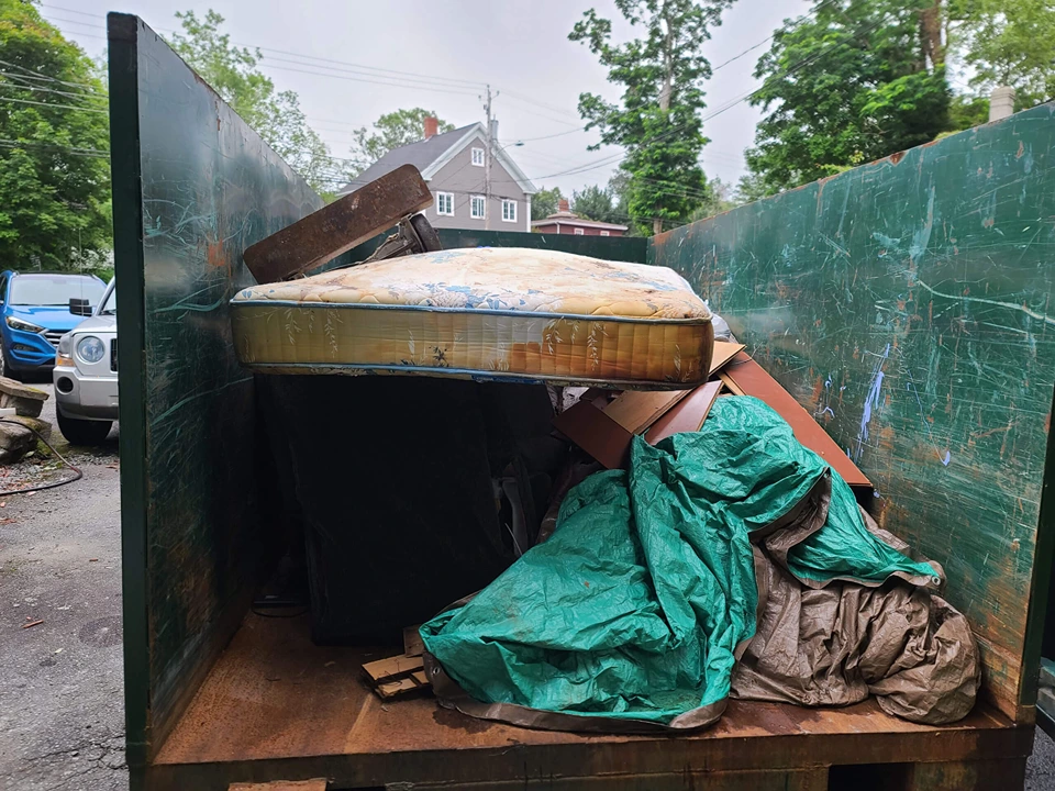 Stockbridge Junk Removal & Mattress Disposal