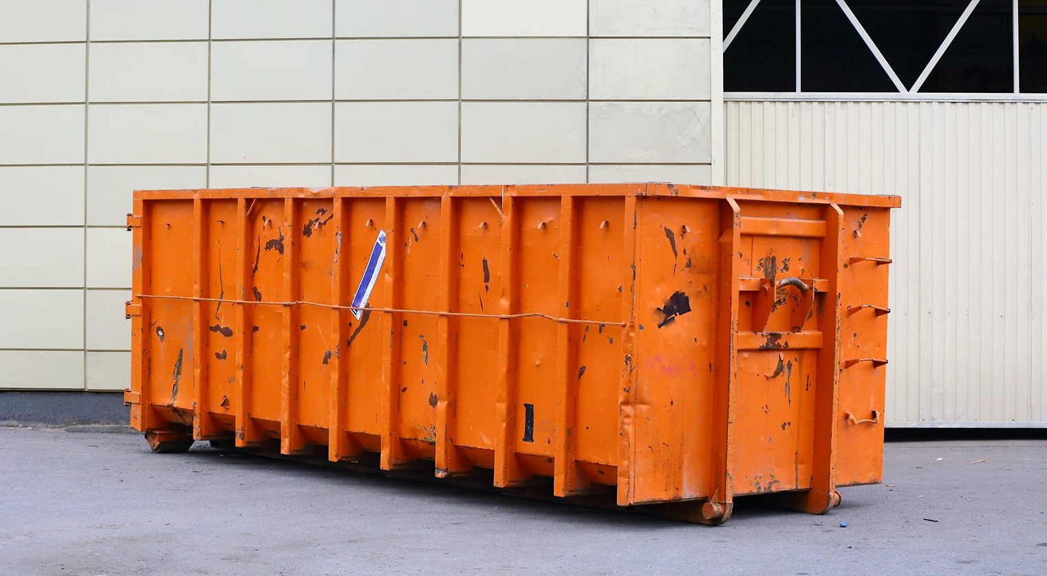 How to Use Your 10-Yard Dumpster Rental in Greer